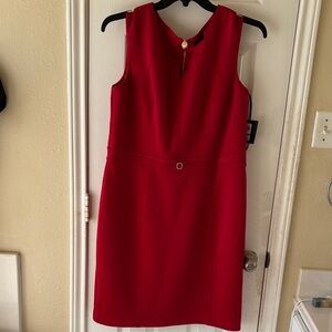 Ellen Tracy fully lined sleeveless Vibrant red  Dress. NWT